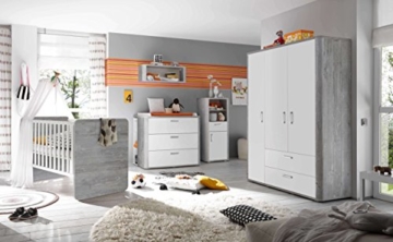 AVANTI TRENDSTORE - Freddo - Kleiderschrank, 3 Türen und 2 Schubkästen in vintage Wood grau / weiß Lack Dekor, ca. 138x189x51 cm - 3